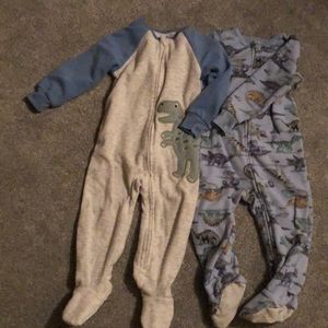 Carter’s 2T fleece pajamas